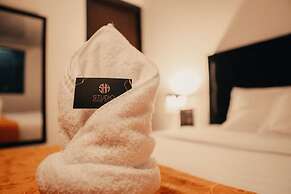Studio House Hotel
