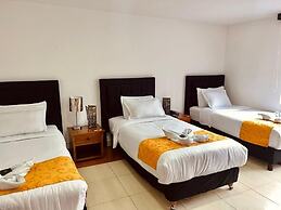 Studio House Hotel