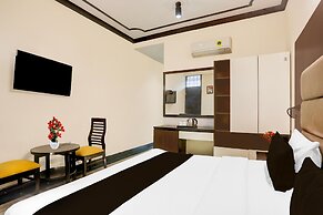 Super Townhouse Sushant Lok Phase 1