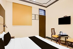 Super Townhouse Sushant Lok Phase 1
