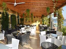 Amor Residence