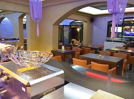 Amor Residence