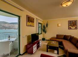 Amor Residence