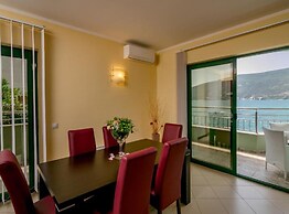Amor Residence
