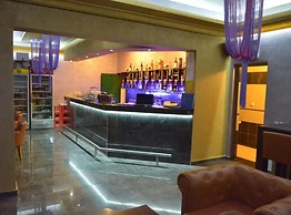 Amor Residence