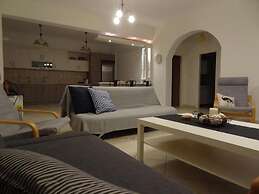 Villa Fenia
