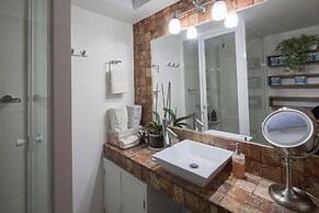 Jade Loft