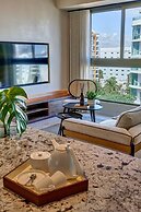 LUX Arpel Experience Downtownsd Pool Gym