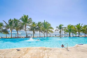 Marbella LUX Sunsets Beachfront Pool Families