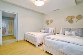 Marbella LUX Sunsets Beachfront Pool Families