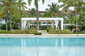 Sublime LUX Condo Terrenas Jaccuzi Beachfront