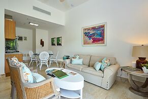 Sublime LUX Condo Terrenas Jaccuzi Beachfront