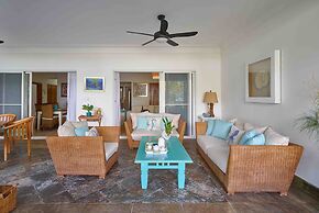 3BR Beach Retreat Terrenas Pool Maid Beachfront
