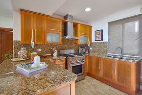 3BR Beach Retreat Terrenas Pool Maid Beachfront