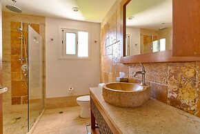 3BR Beach Escape Terrenas Pool Family Balcones