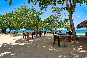 3BR Beach Escape Terrenas Pool Family Balcones