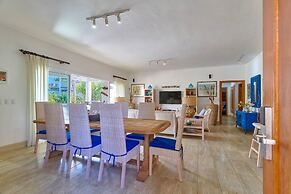3BR Beach Escape Terrenas Pool Family Balcones