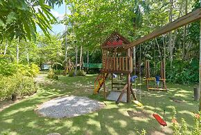 3BR Sublime Essence Beachfront Jaccuzi BBQ