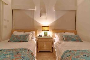 3BR Sublime Essence Beachfront Jaccuzi BBQ