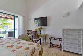 3BR Sublime Essence Beachfront Jaccuzi BBQ
