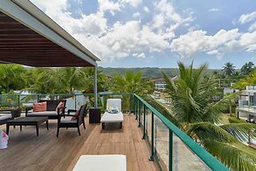 3BR Sublime Essence Beachfront Jaccuzi BBQ