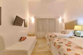 3BR Sublime Essence Beachfront Jaccuzi BBQ