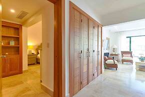 3BR Sublime Essence Beachfront Jaccuzi BBQ