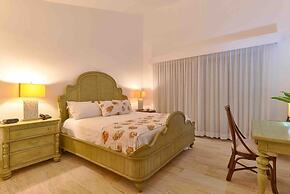 3BR Sublime Essence Beachfront Jaccuzi BBQ