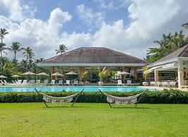 The Palms View Playabonita Beachfront Pool BBQ