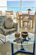 Marbella LUX Essence Beachfront Pool 11thfloor