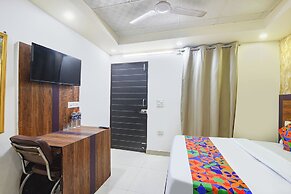 Fabhotel Maharaja Gold
