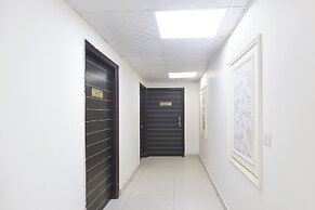 Fabhotel Maharaja Gold