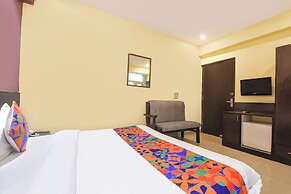 Fabhotel Grand Port View