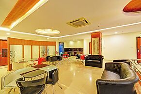 Fabhotel Rudra Grand