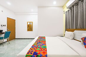 Fabhotel Lorven Grand