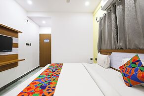 Fabhotel Lorven Grand