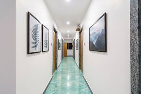 Fabhotel Lorven Grand