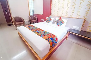 Fabhotel Grand Gunas