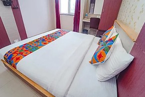 Fabhotel Grand Gunas