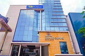Fabhotel Grand Gunas