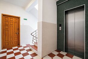 Fabhotel Madras Residency