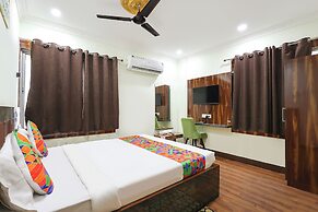 Fabhotel Aditya Guest House 4