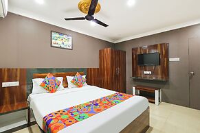 Fabhotel Aditya Guest House 4