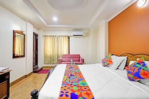 Fabhotel Royal Grand Residency