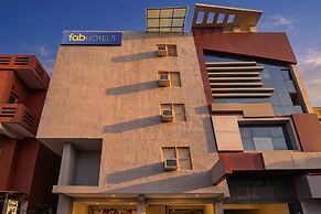 Fabhotel The Grace I