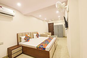 Fabhotel Durga Luxury Studio