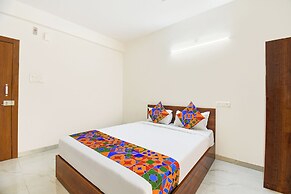 Fabhotel Destiny Living