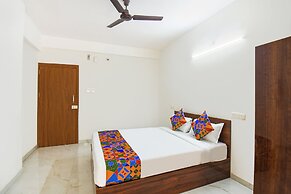 Fabhotel Destiny Living
