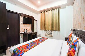 Fabhotel The Max