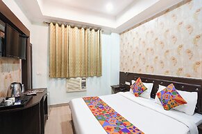 Fabhotel The Max